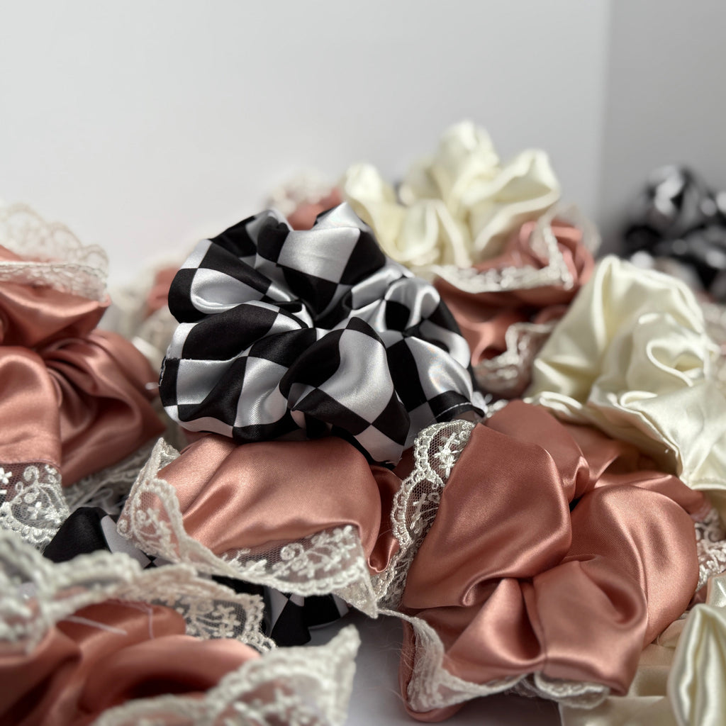 Lace Trim Scrunchie